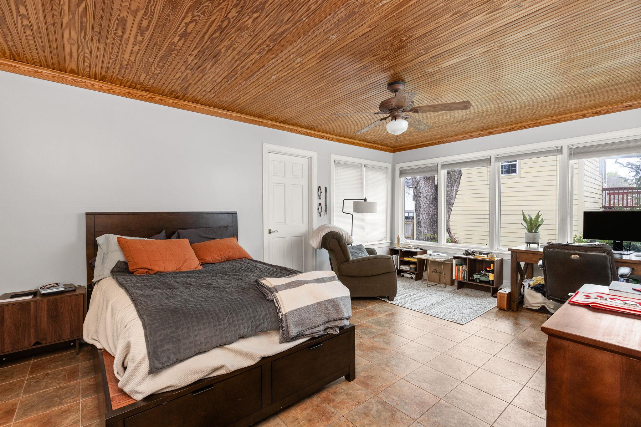 811 E 46th St, Austin, TX 78751