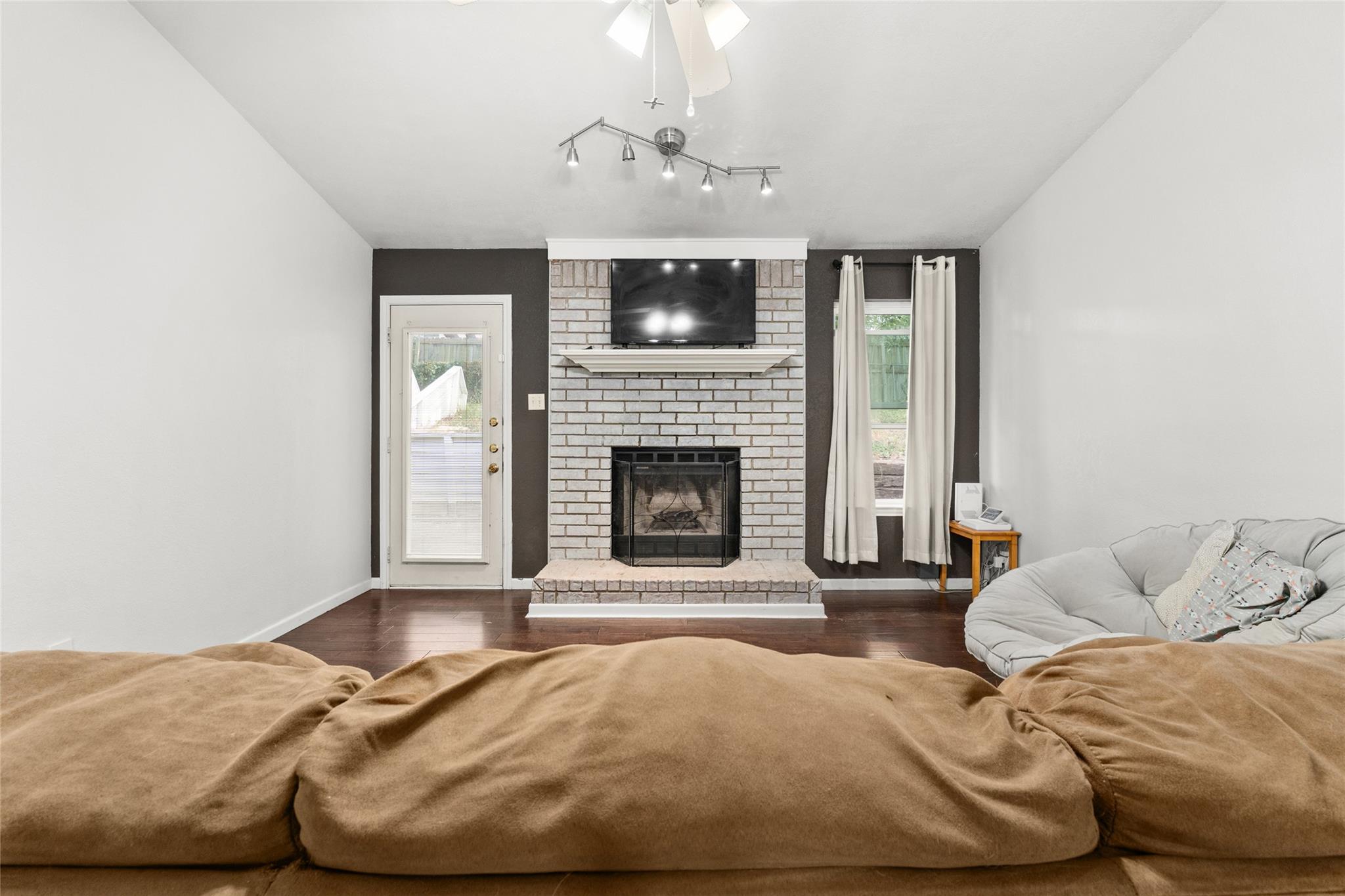 2210 Barry Dr, Killeen, TX 76543