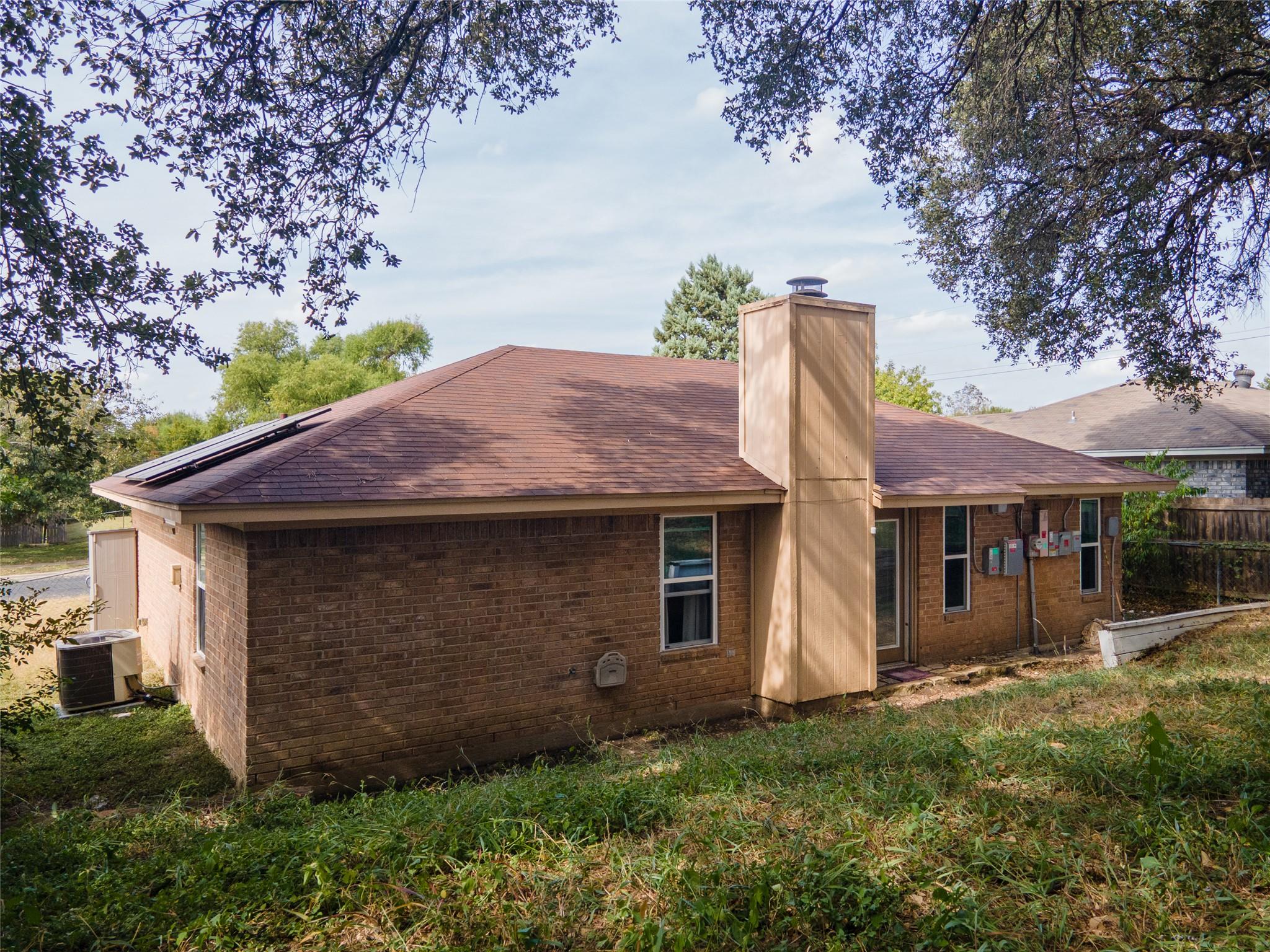 2210 Barry Dr, Killeen, TX 76543