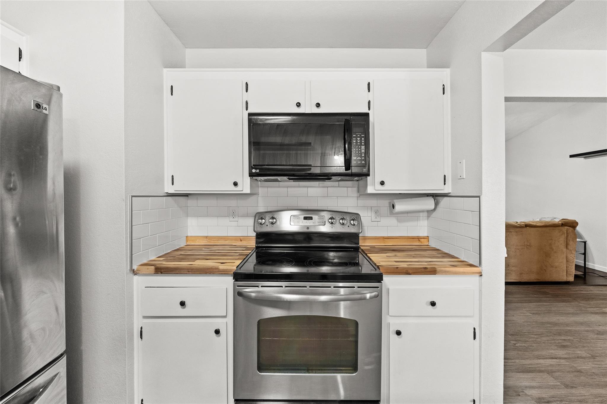 2210 Barry Dr, Killeen, TX 76543