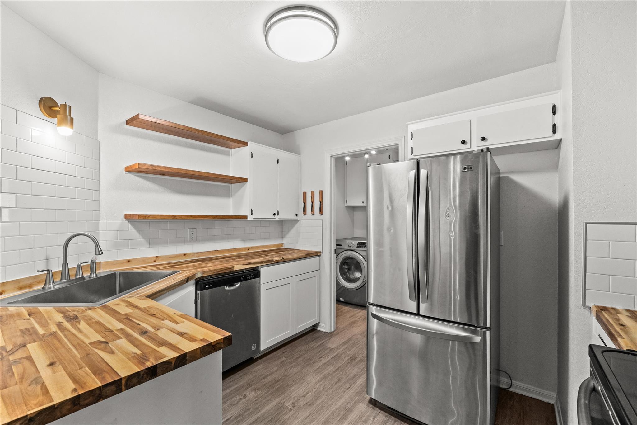 2210 Barry Dr, Killeen, TX 76543