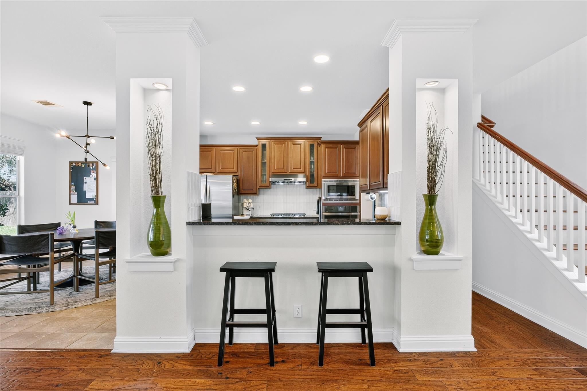 9604 Prescott Dr, Austin, TX 78749