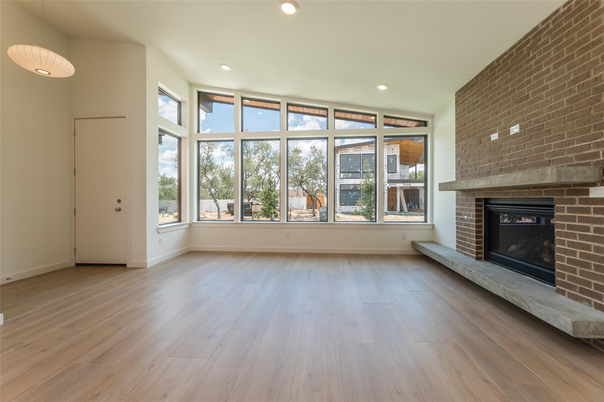 465 Starlight Village Loop # 26, Leander, TX 78641