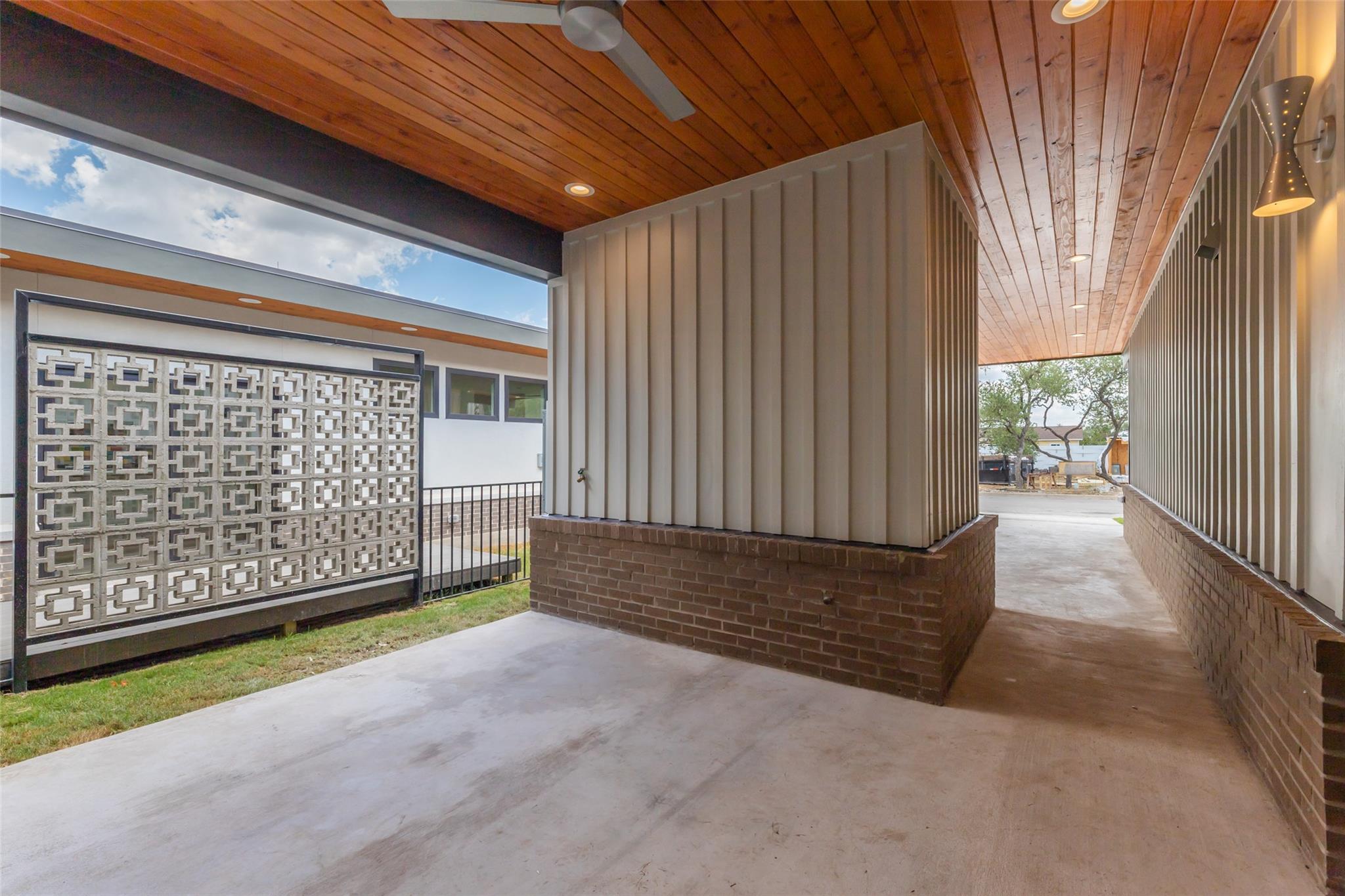 465 Starlight Village Loop # 26, Leander, TX 78641