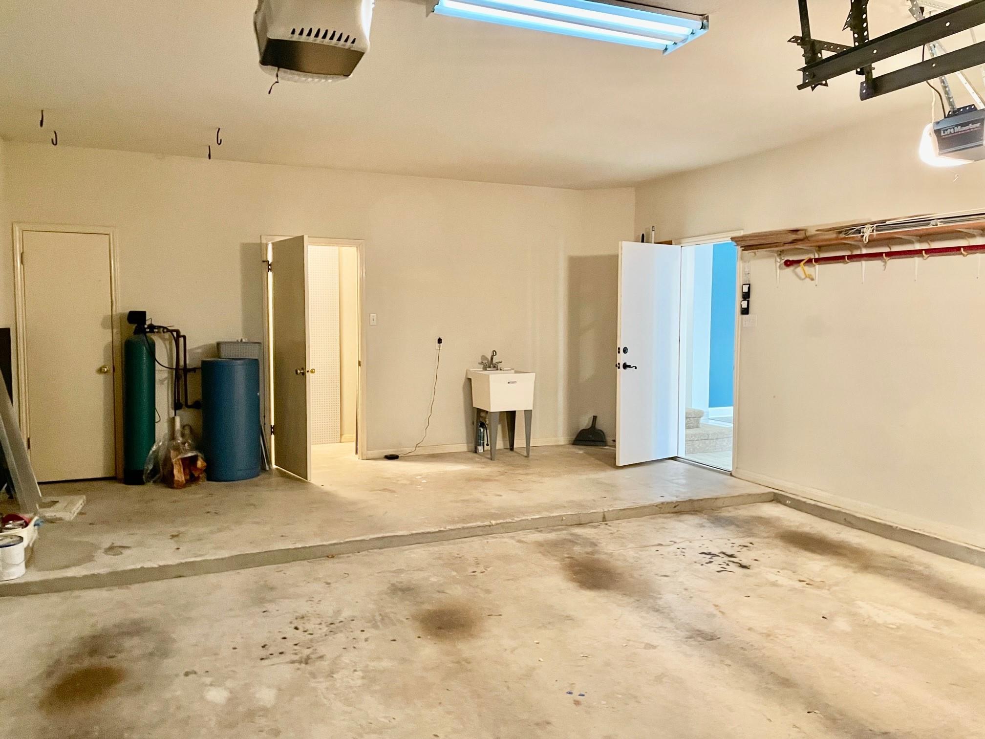 16912 Tidewater Cv, Austin, TX 78717