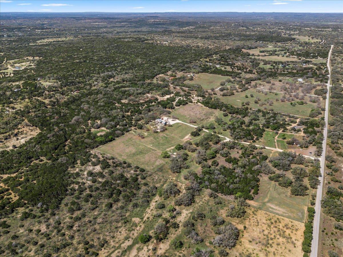 25723 Hamilton Pool Rd, Round Mountain, TX 78654