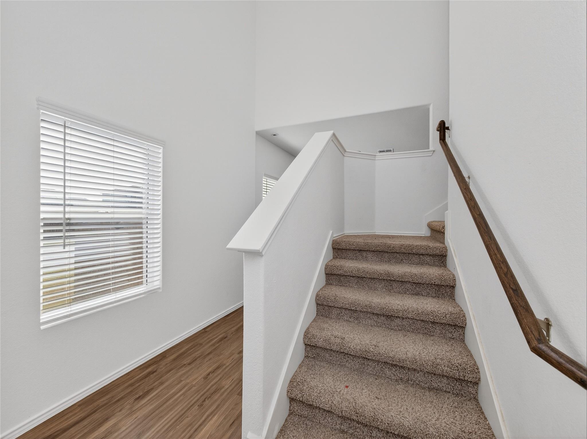 156 Greatest Gift Way, Jarrell, TX 76537