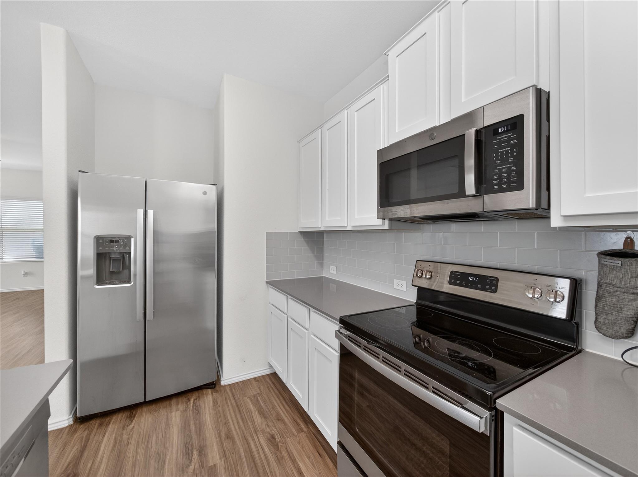 156 Greatest Gift Way, Jarrell, TX 76537