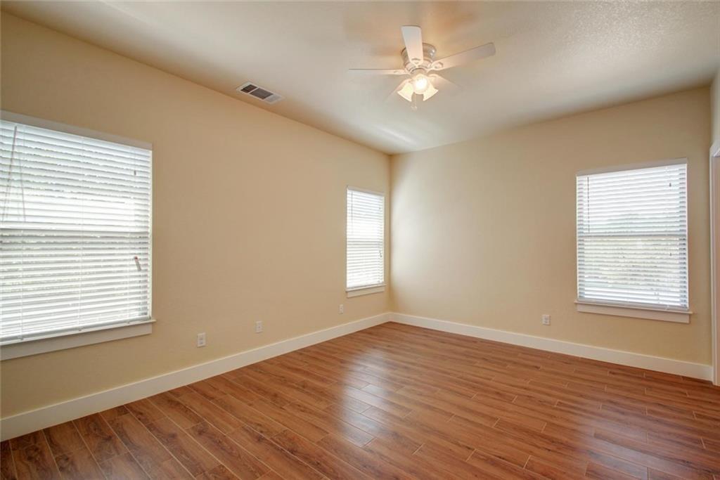 602 Colt Ln # B, Cedar Park, TX 78613