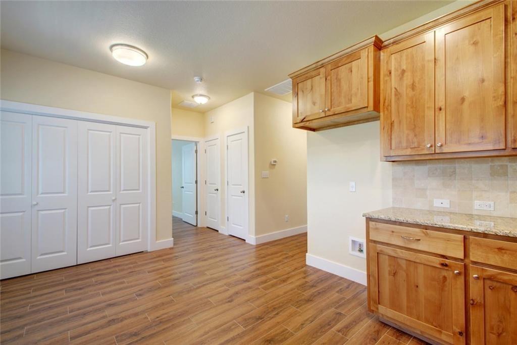 602 Colt Ln # B, Cedar Park, TX 78613