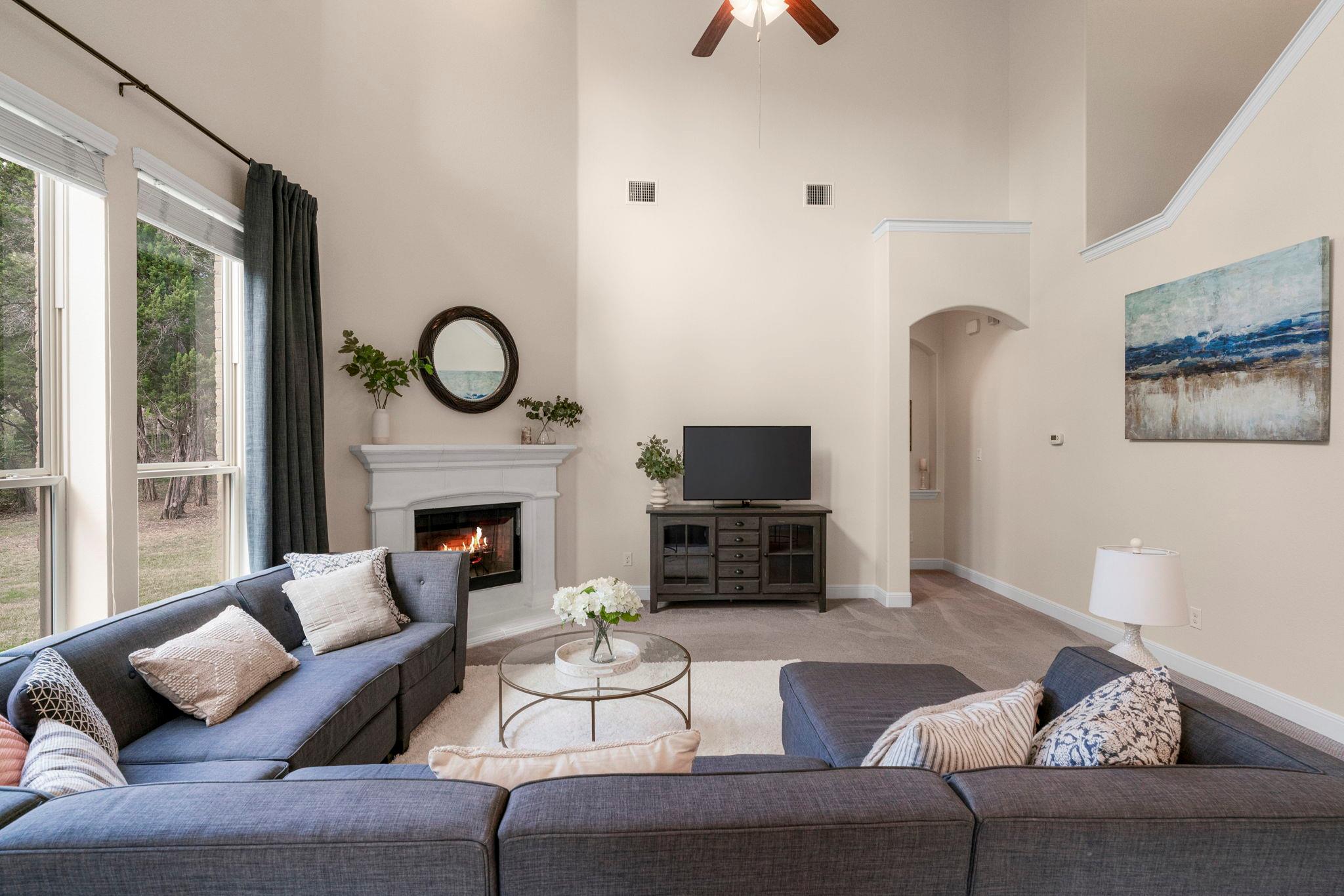 1606 Flint Rock Loop, Driftwood, TX 78619