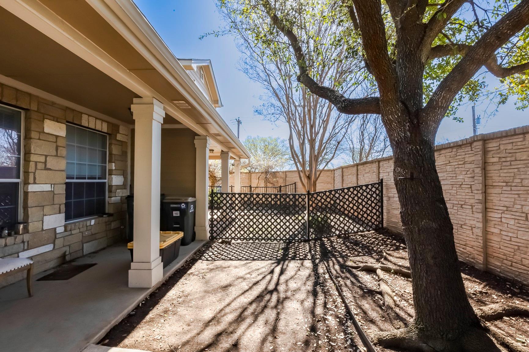 16100 S Great Oaks Dr # 102, Round Rock, TX 78681