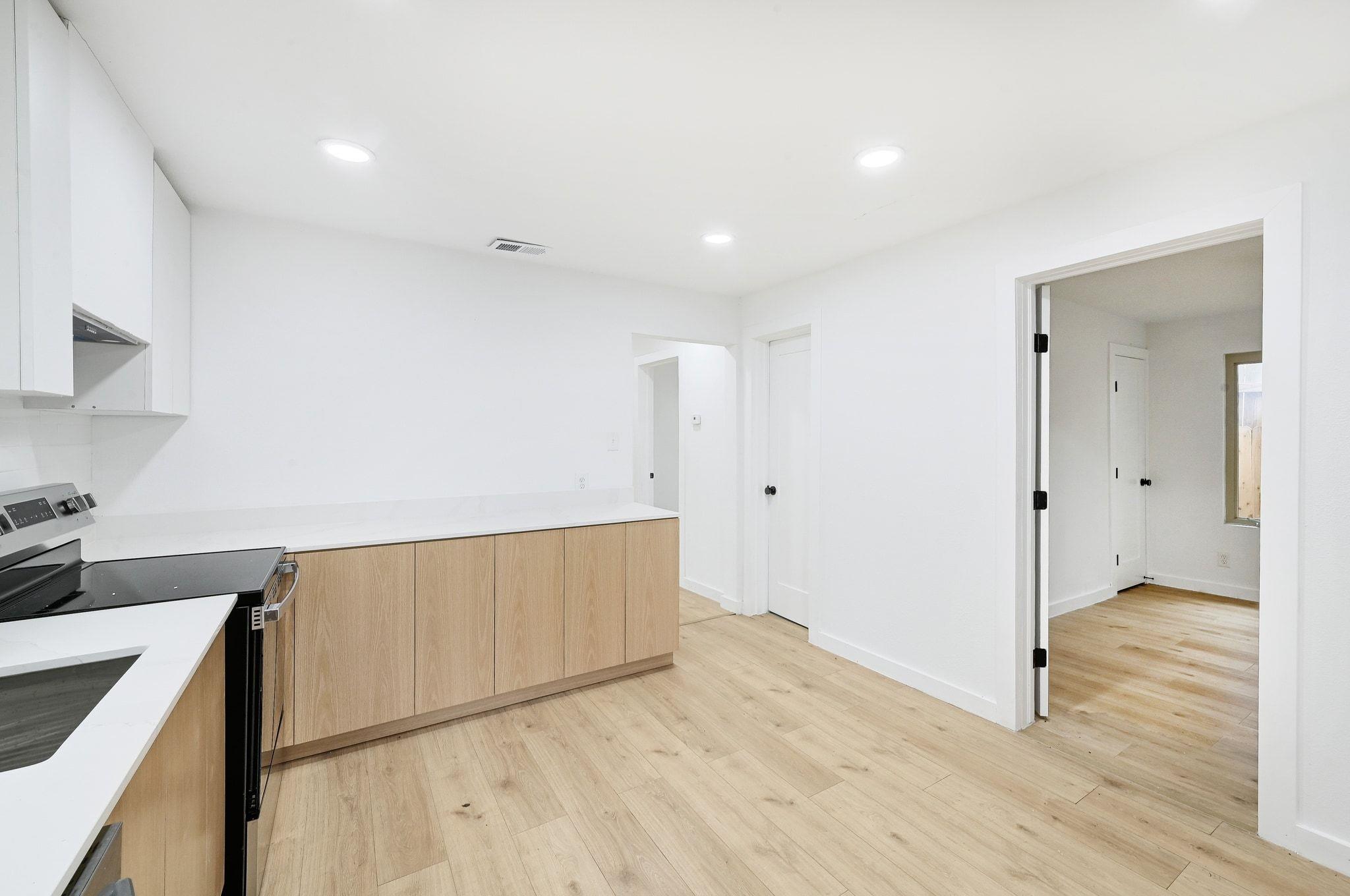 2404 Santa Rita St, Austin, TX 78702