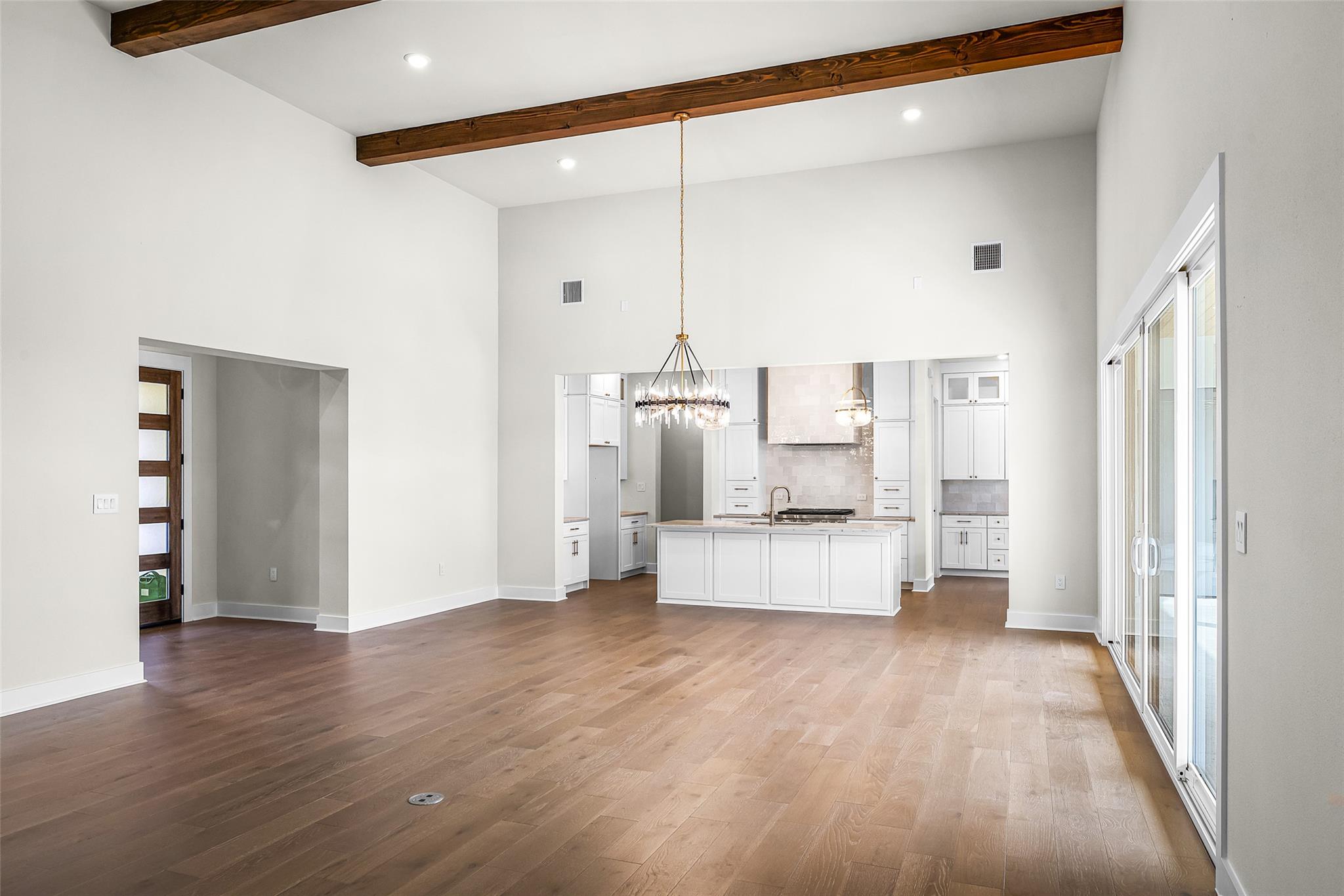 6513 Lavish Bnd, Jonestown, TX 78645