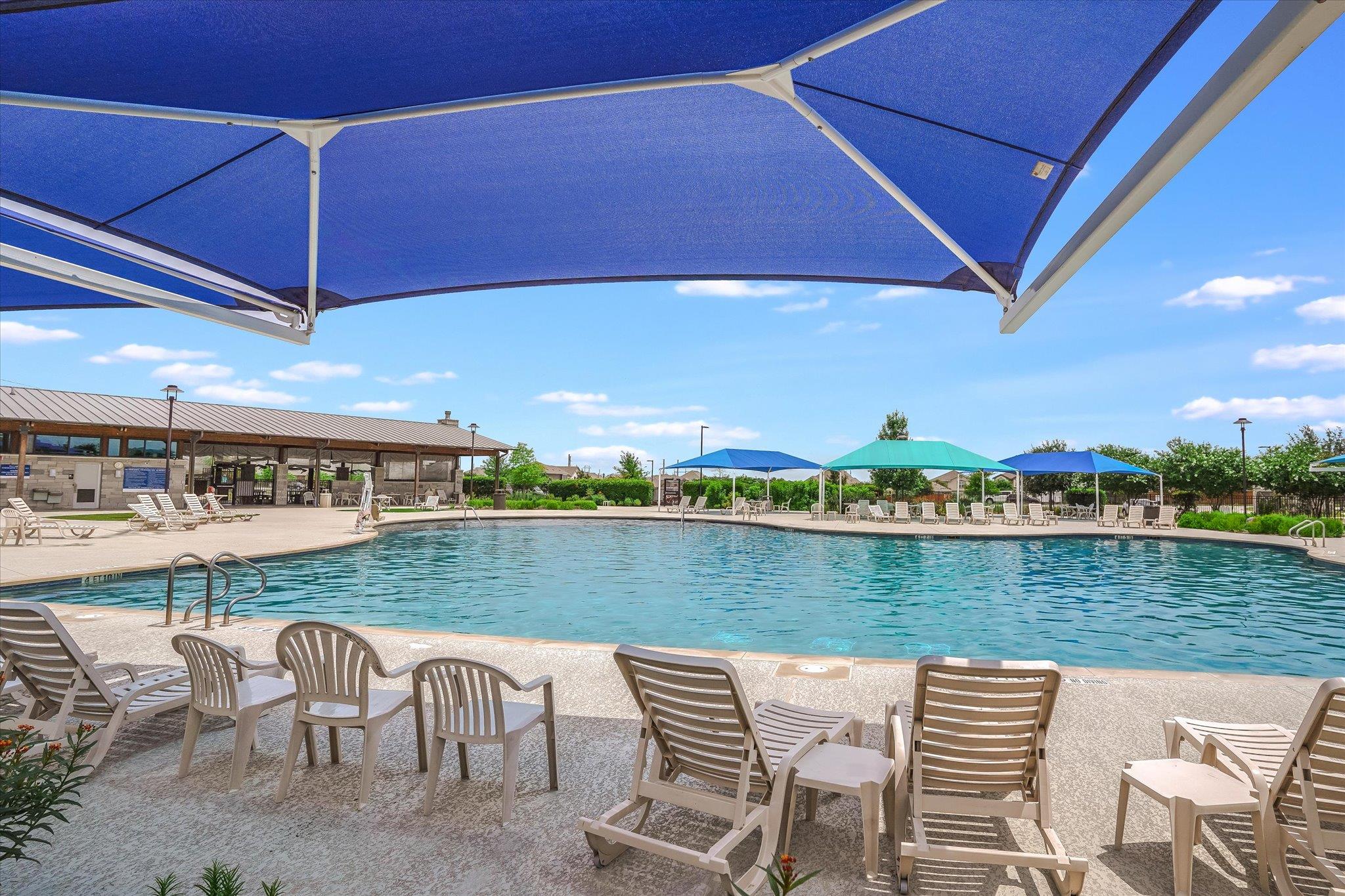 135 Tailwind Dr, Kyle, TX 78640