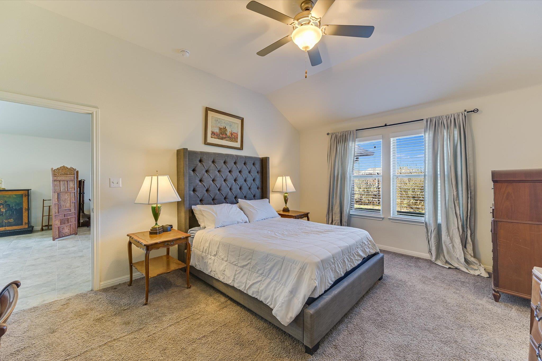 135 Tailwind Dr, Kyle, TX 78640