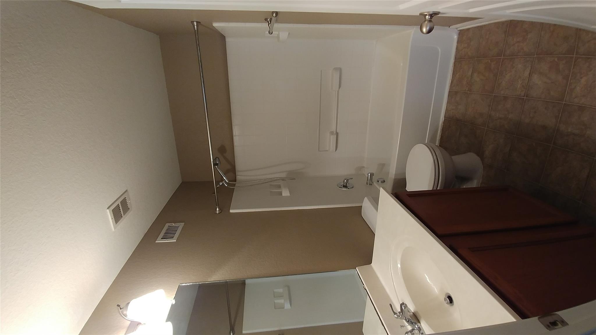 112 Rush Hvn # A/B, San Marcos, TX 78666