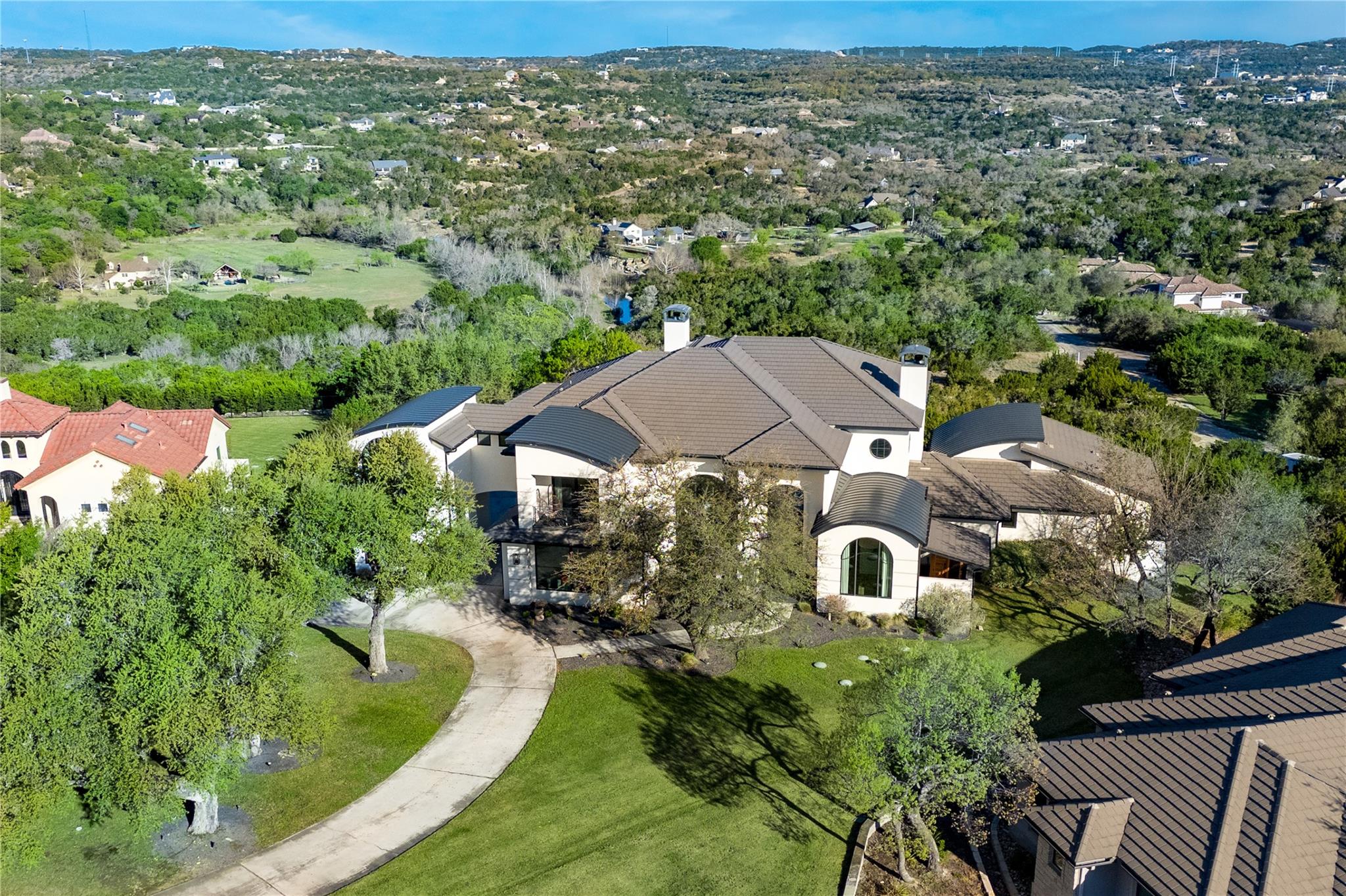 4300 Derrick Cv, Spicewood, TX 78669