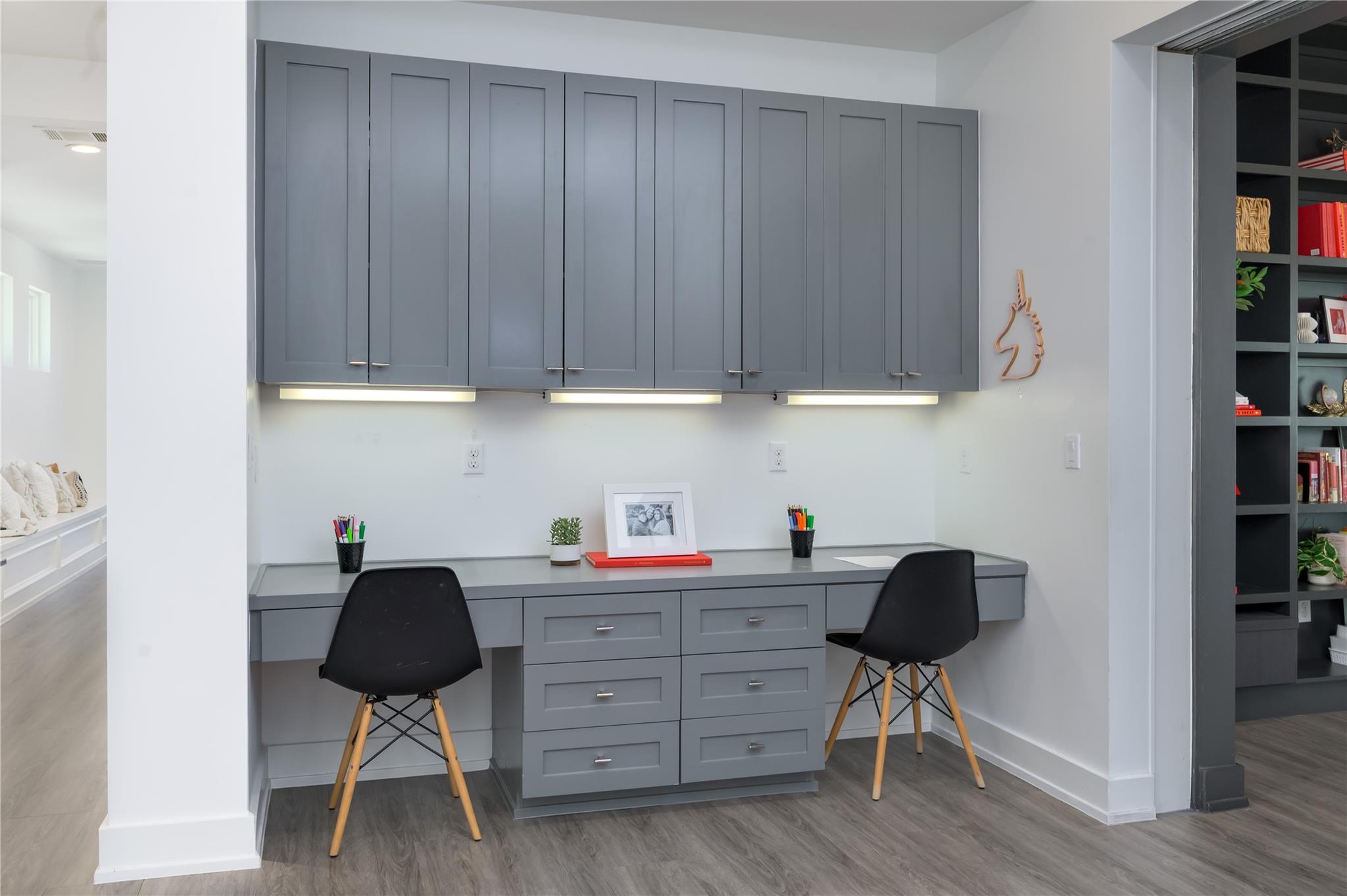 4300 Derrick Cv, Spicewood, TX 78669