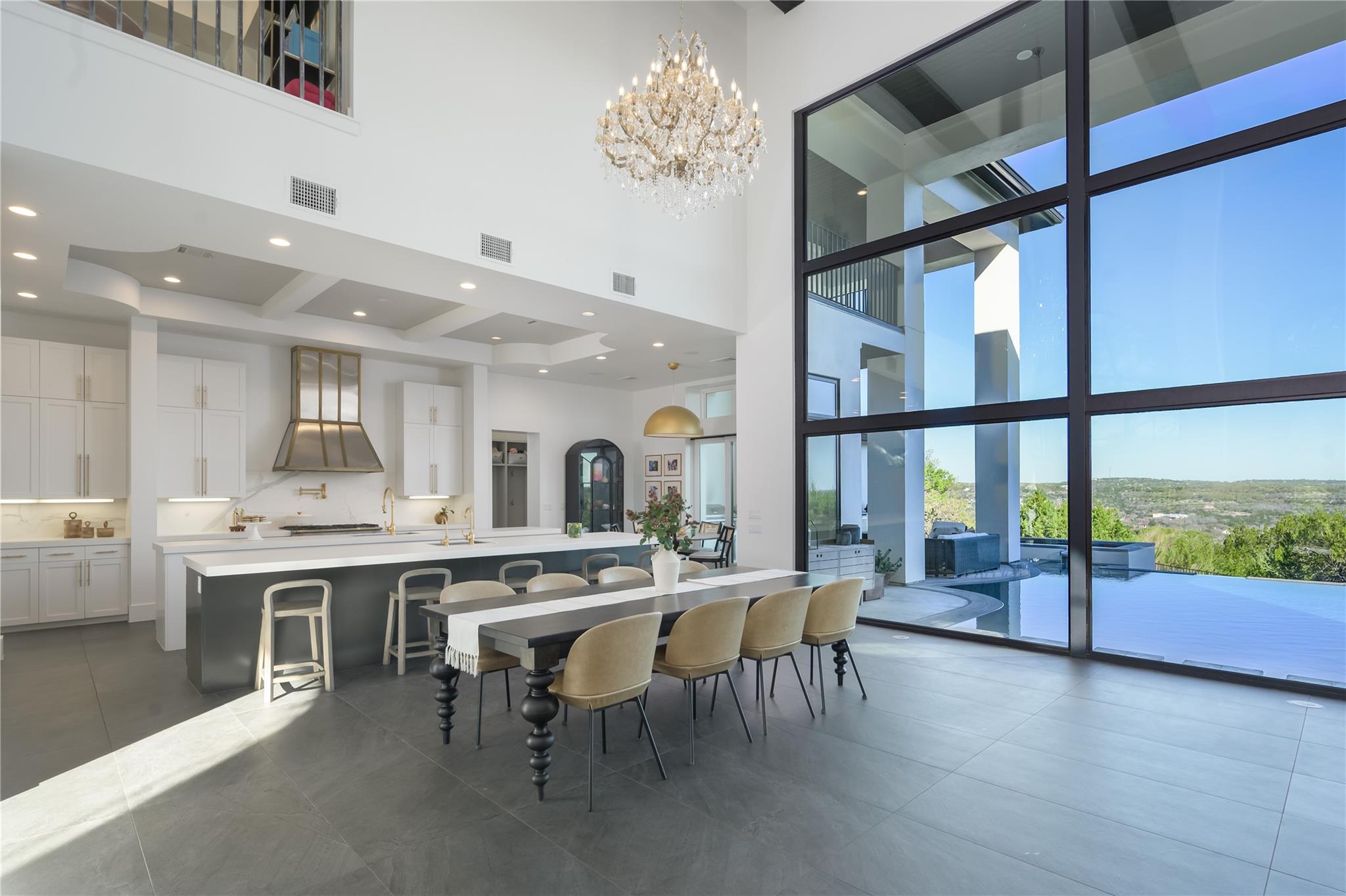 4300 Derrick Cv, Spicewood, TX 78669