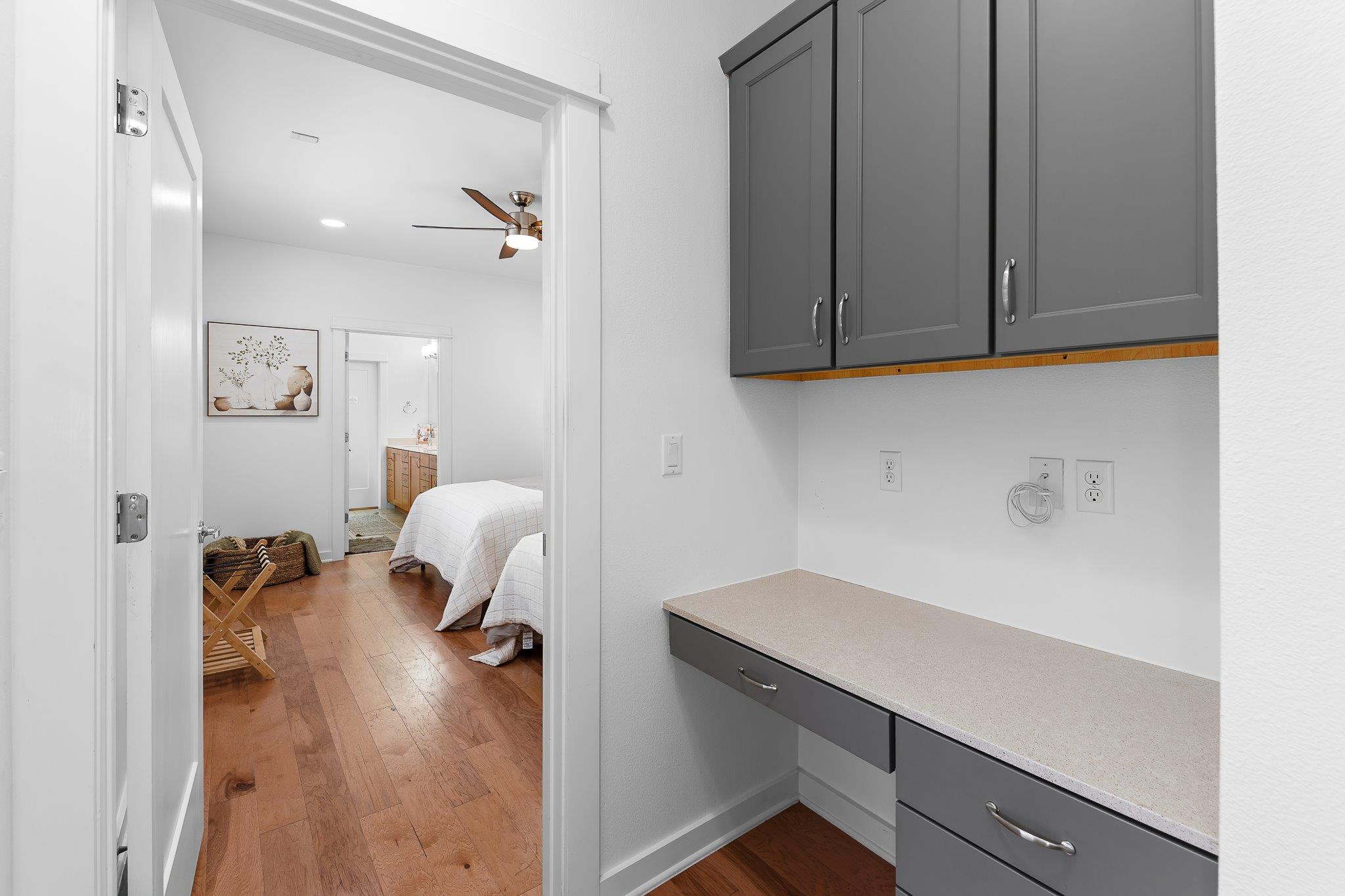 4408 Banister Ln # B, Austin, TX 78745