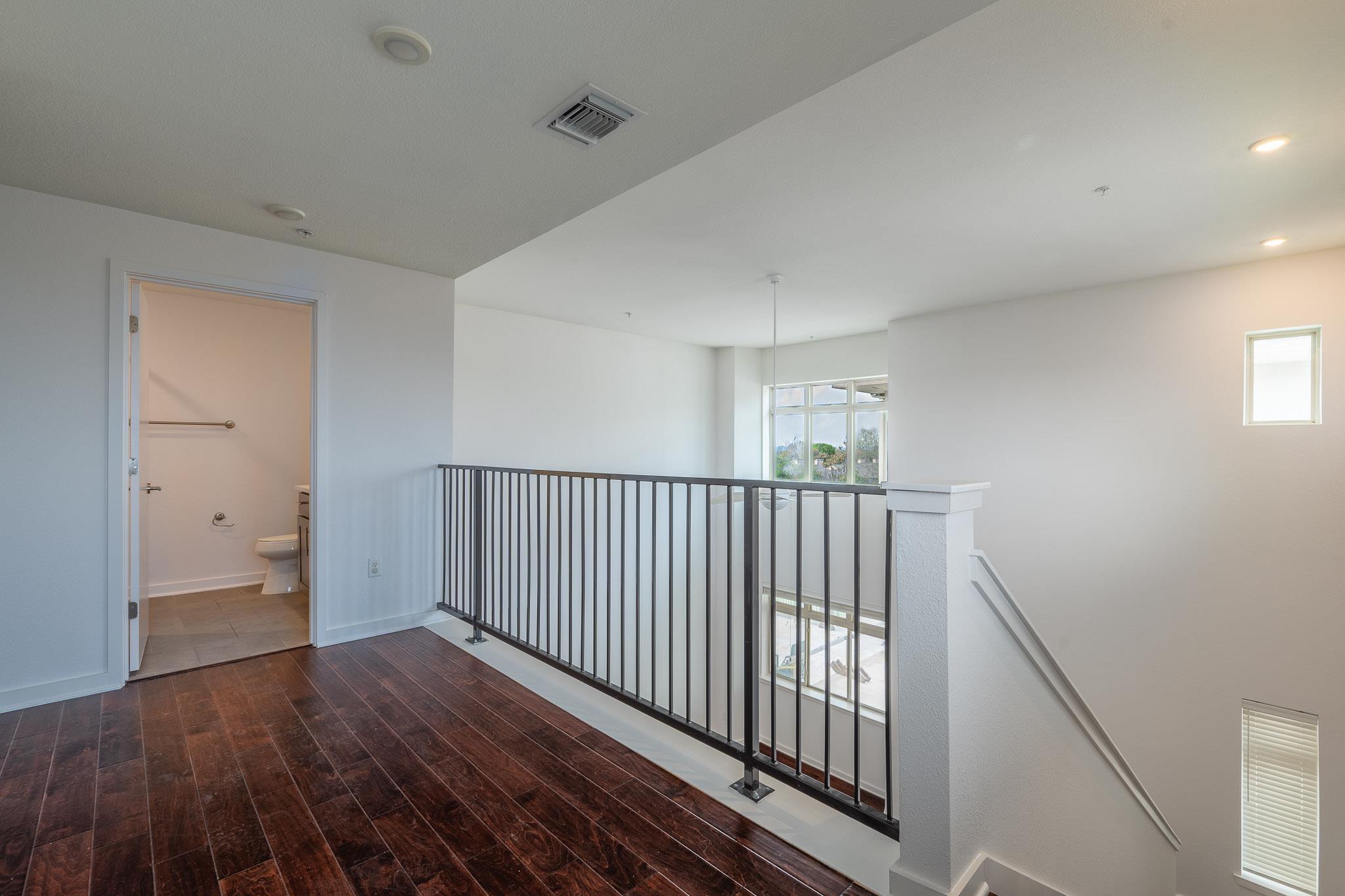 6700 Menchaca Rd #24 Rd # 20, Austin, TX 78745