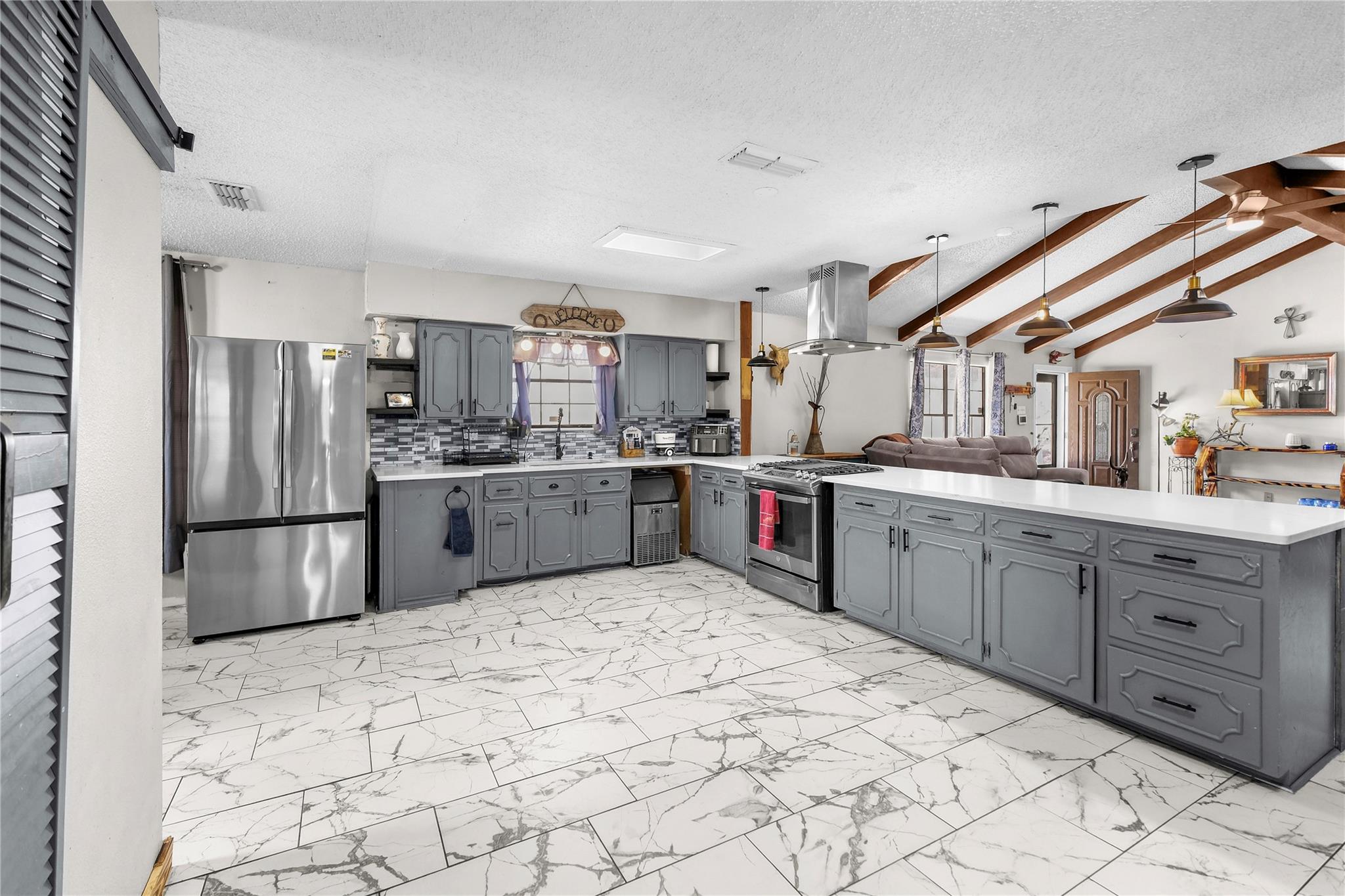 186 FM 969, Bastrop, TX 78602