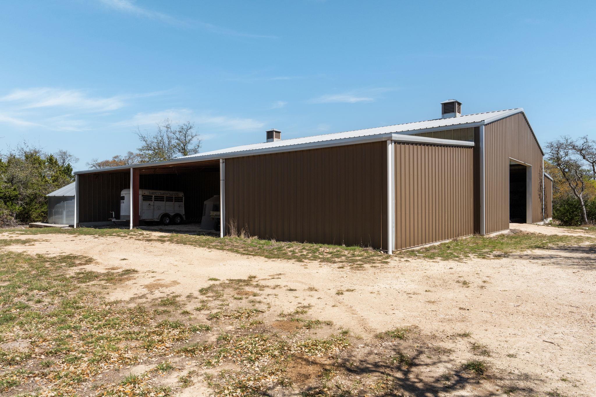 1716 Sanctuary Ln, Blanco, TX 78606