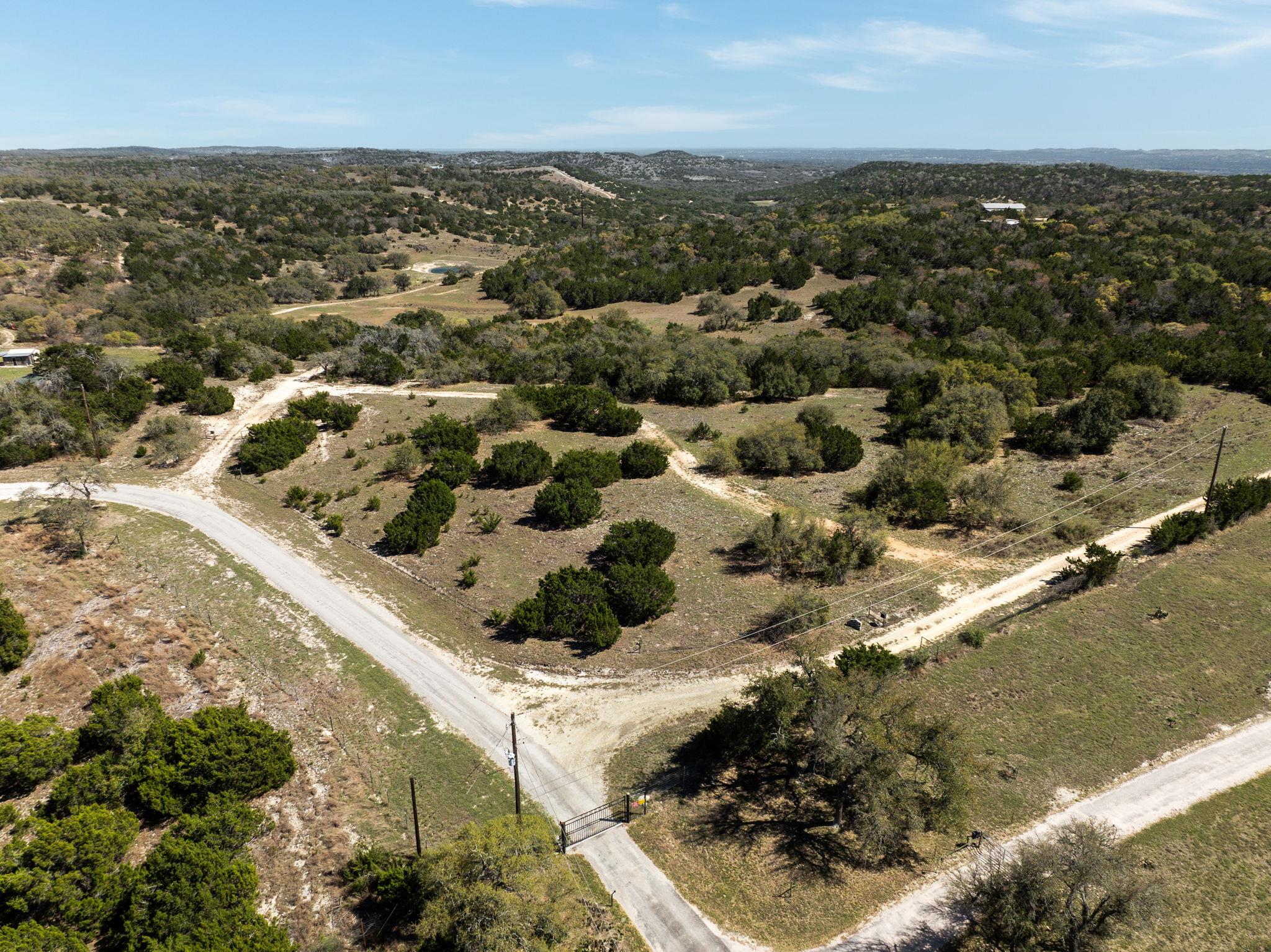 1716 Sanctuary Ln, Blanco, TX 78606