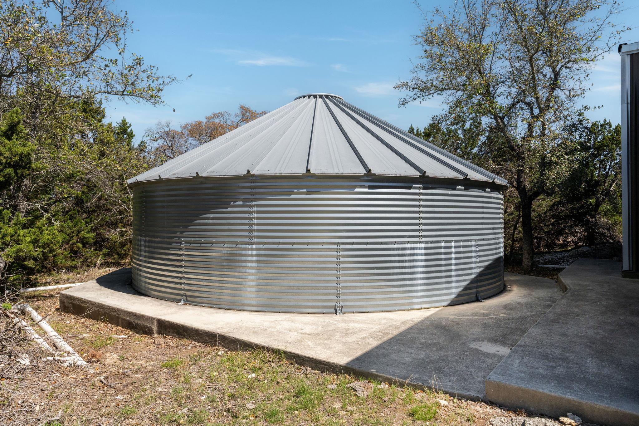 1716 Sanctuary Ln, Blanco, TX 78606