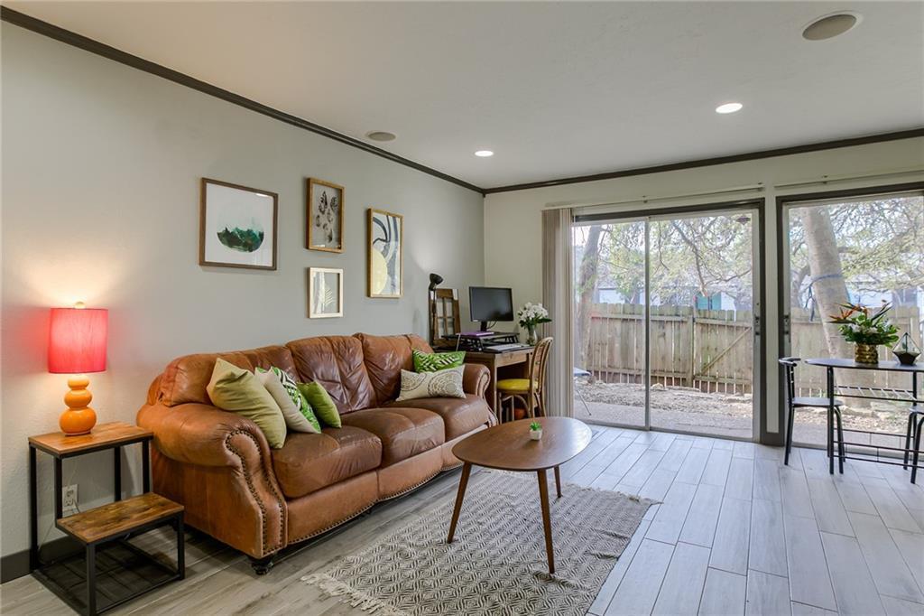 620 S 1st St # 107, Austin, TX 78704