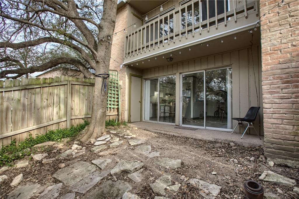 620 S 1st St # 107, Austin, TX 78704