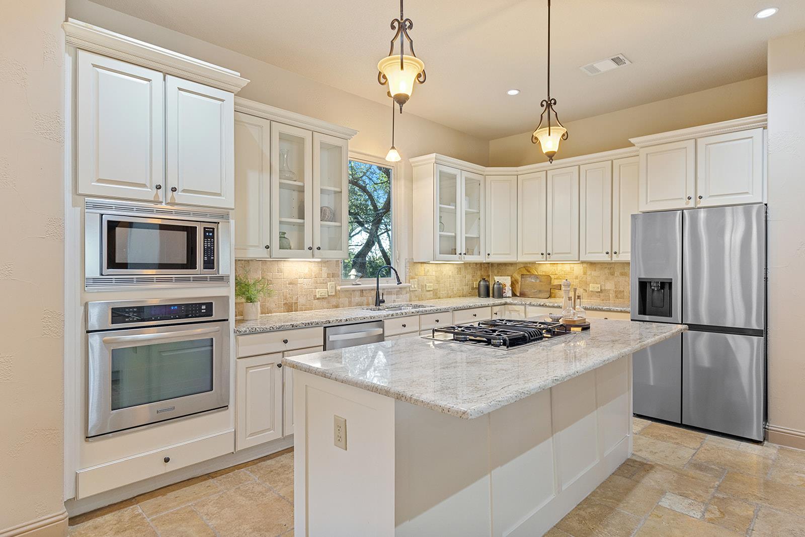 8916 Villa Norte Dr, Austin, TX 78726