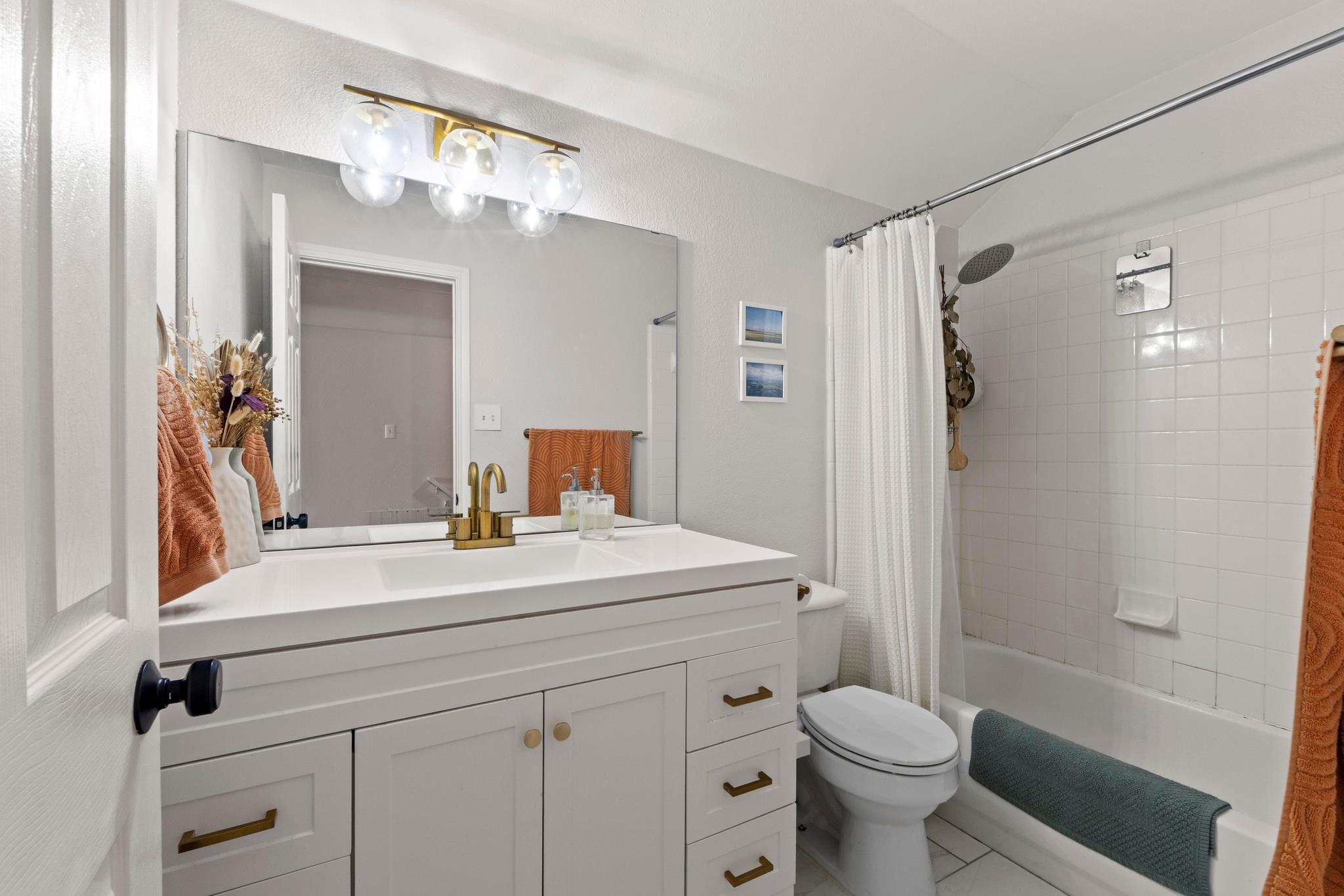 3600 Malone Dr, Austin, TX 78749