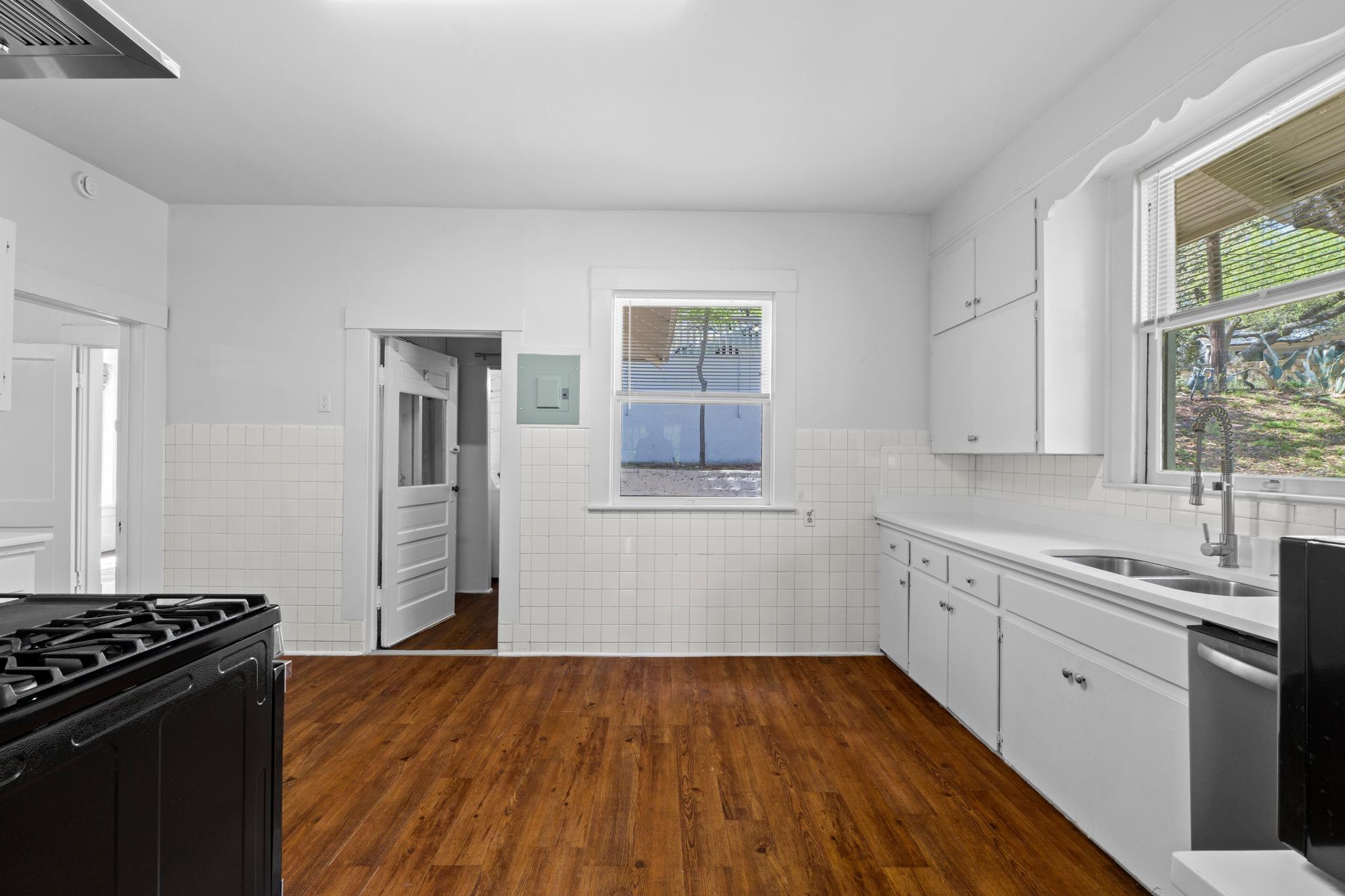 1117 Enfield Rd, Austin, TX 78703