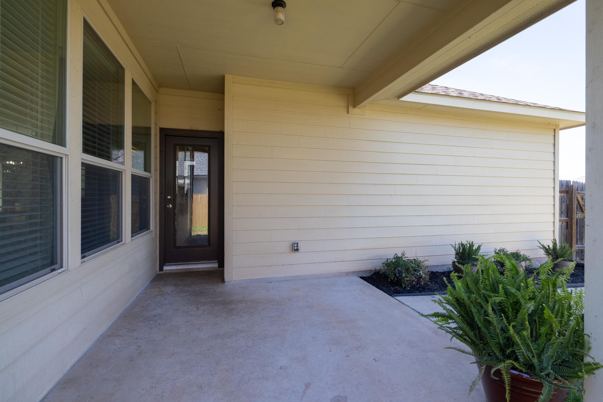 222 Sycamore St, Georgetown, TX 78633