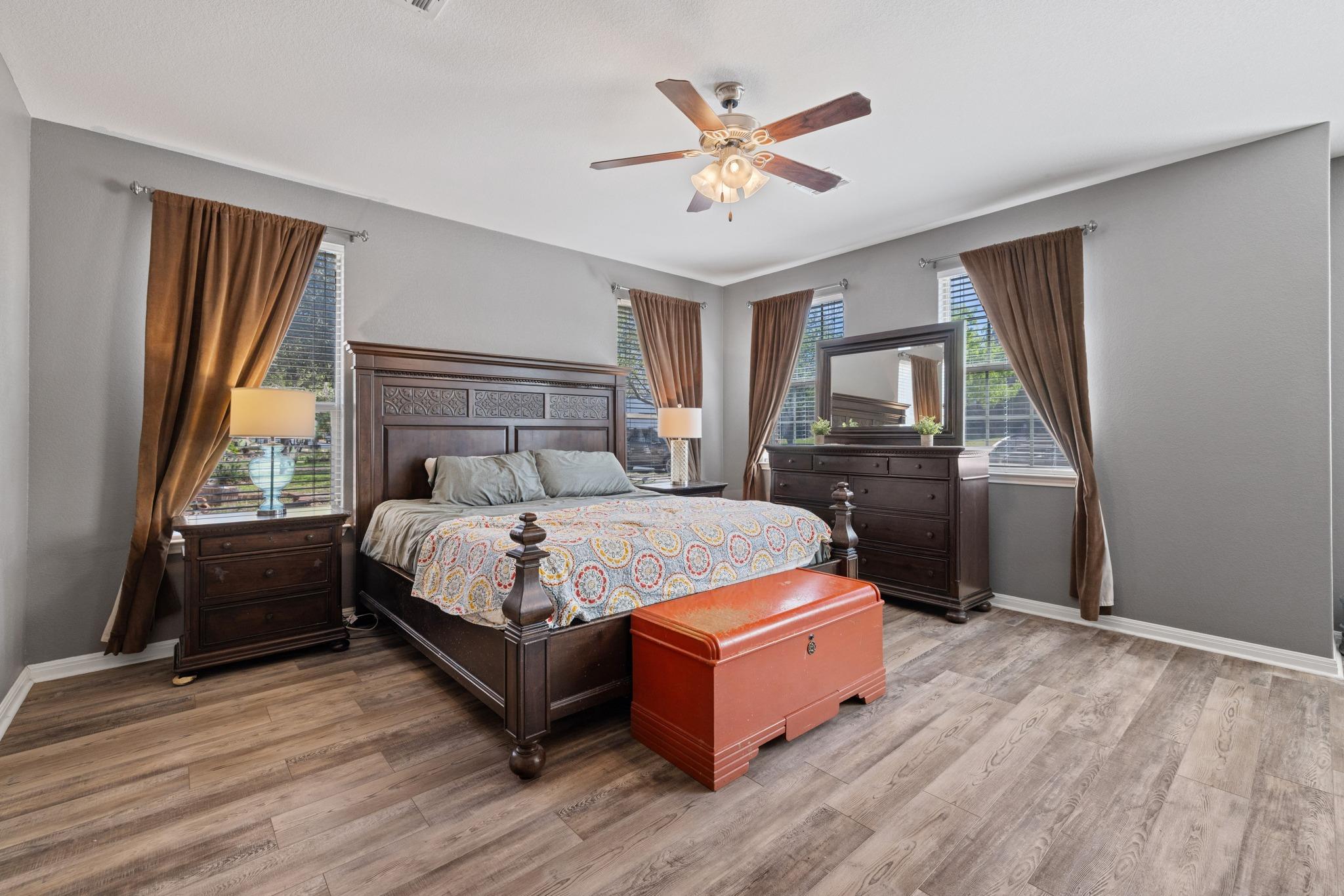 222 Sycamore St, Georgetown, TX 78633