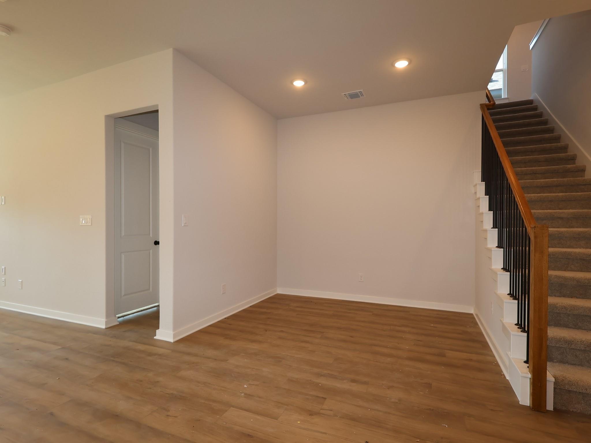348 Big Banyan Dr, Dripping Springs, TX 78620