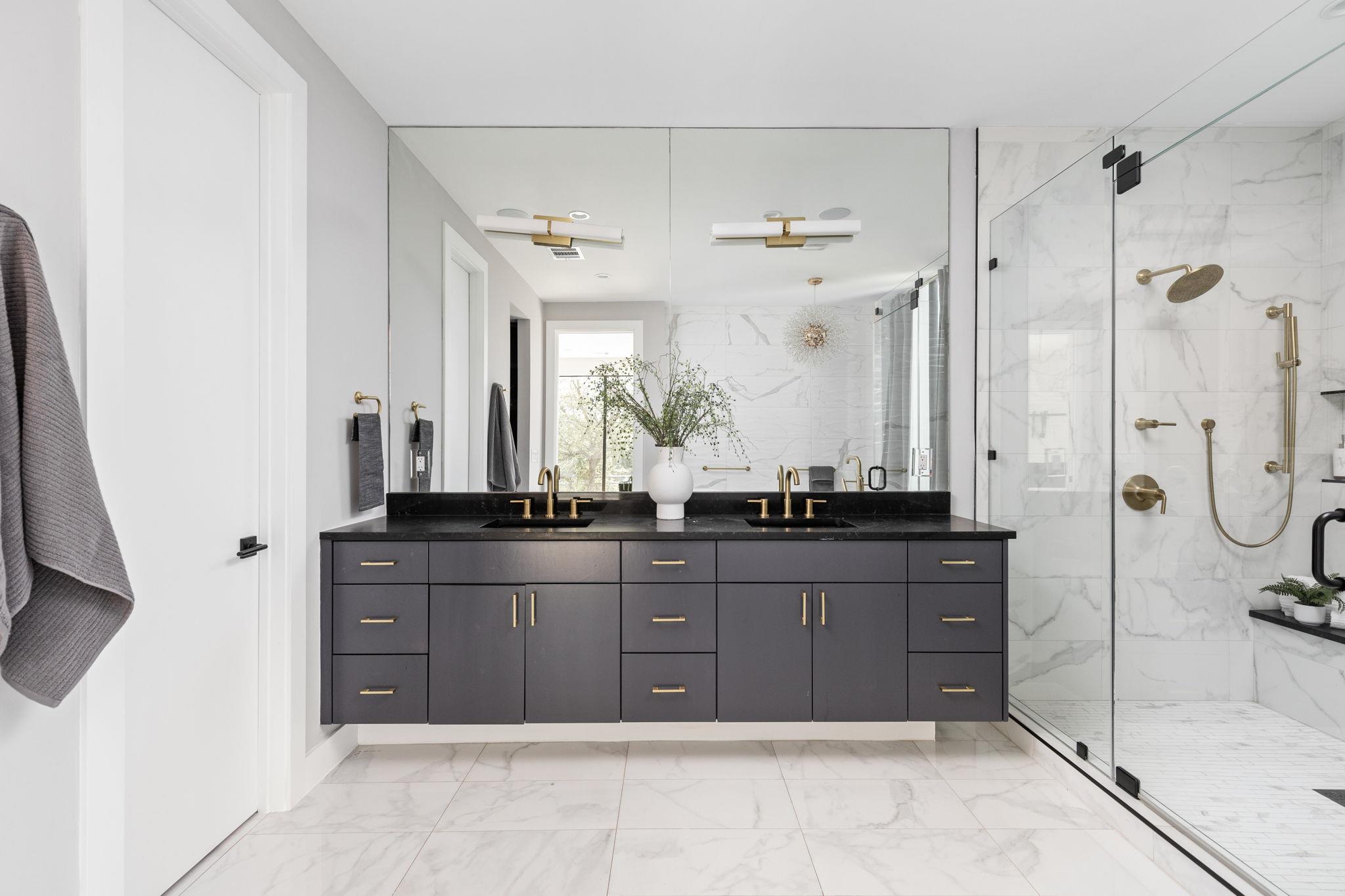 700 Wayside Dr, Austin, TX 78703