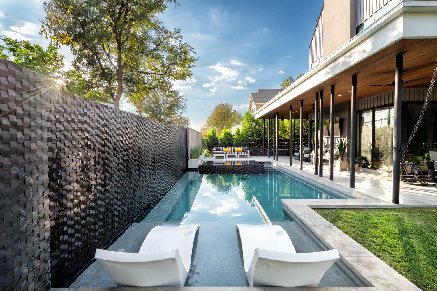 700 Wayside Dr, Austin, TX 78703