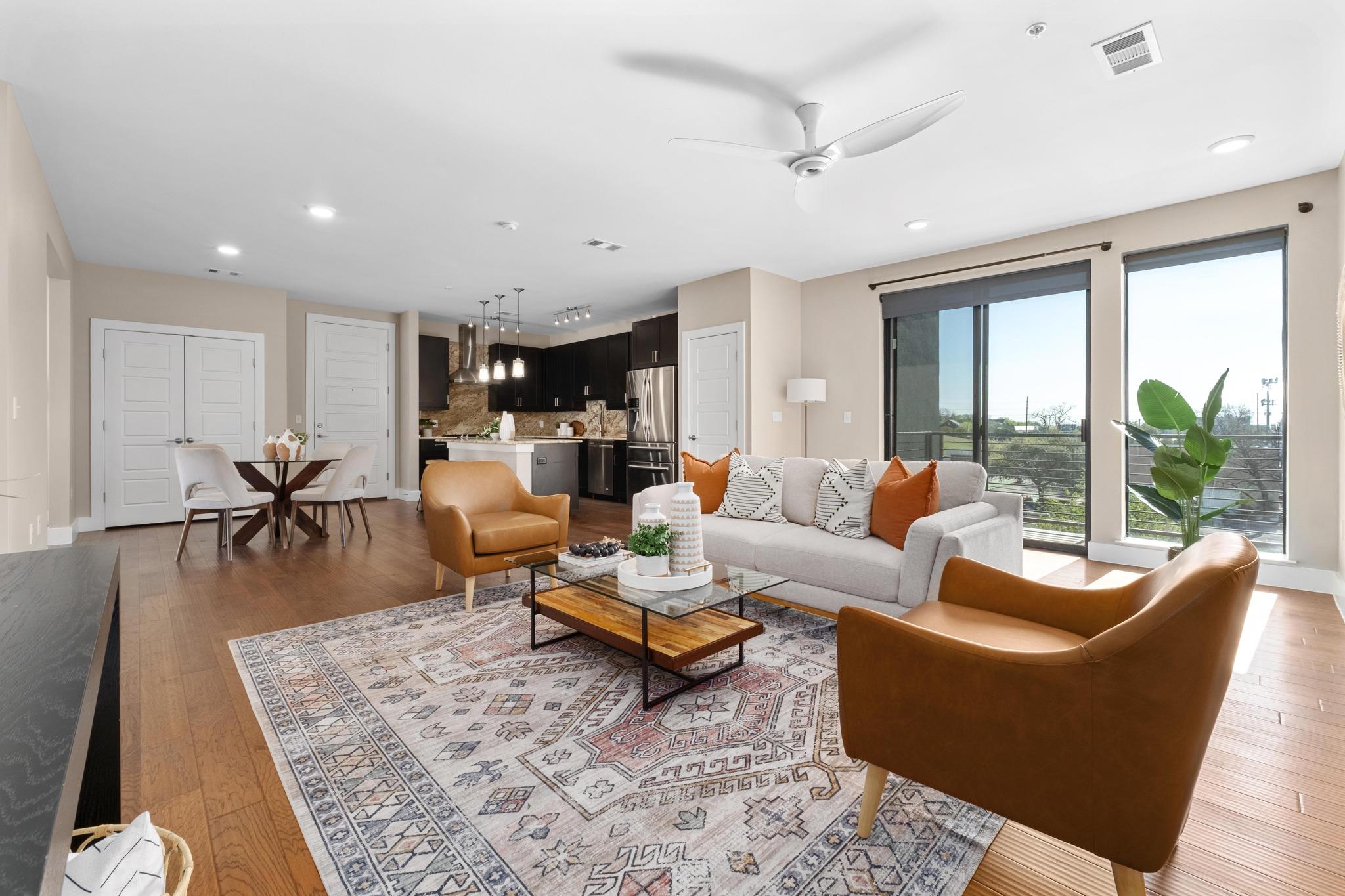 1615 E 7th St # 402, Austin, TX 78702