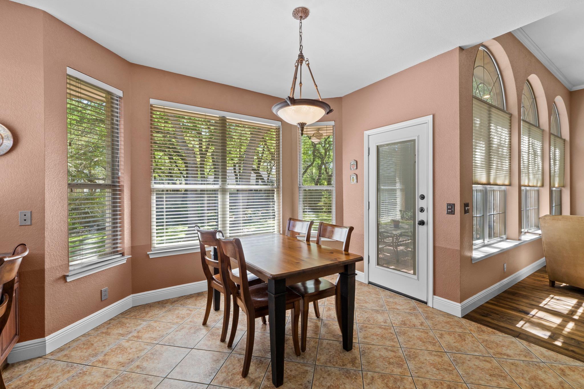 4305 Painted Pony Cv, Austin, TX 78735