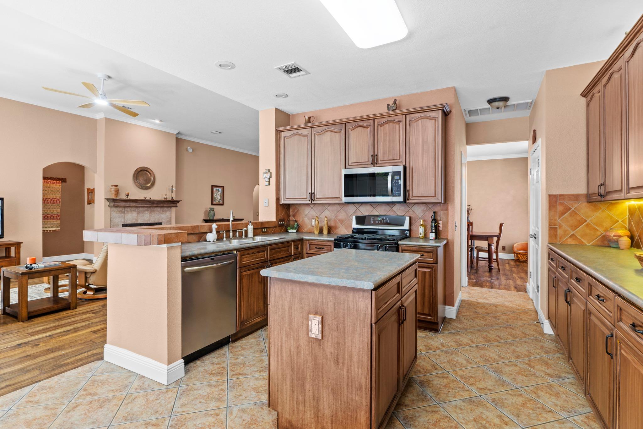 4305 Painted Pony Cv, Austin, TX 78735