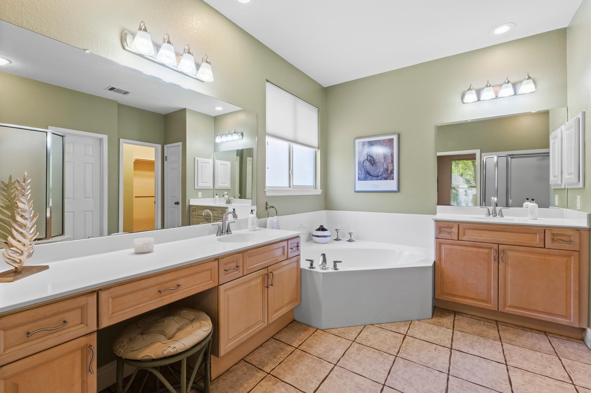 4305 Painted Pony Cv, Austin, TX 78735