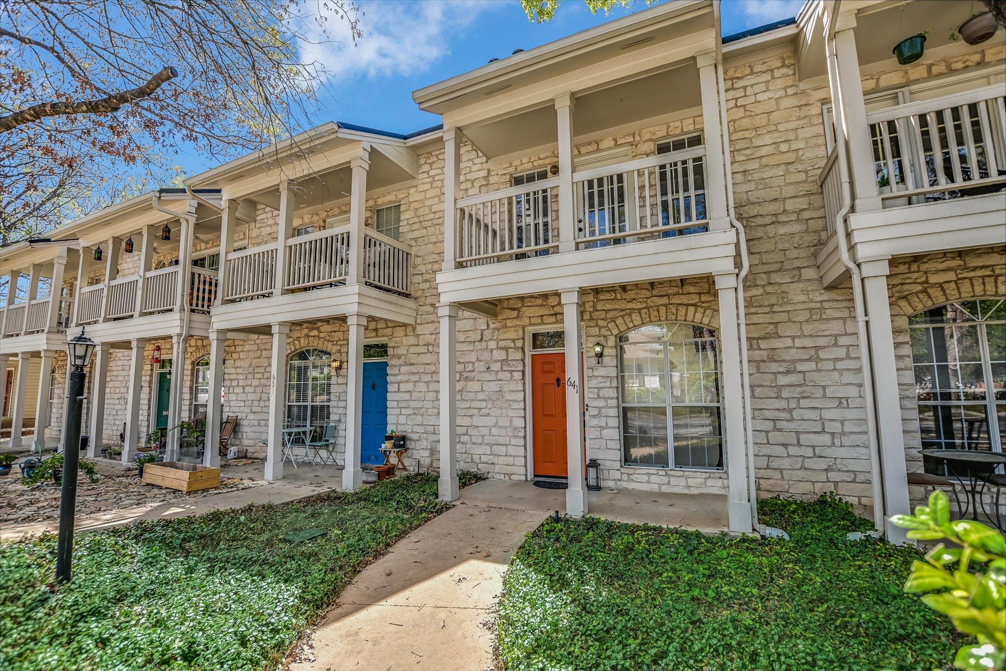 641 W 31st 1/2 St, Austin, TX 78705