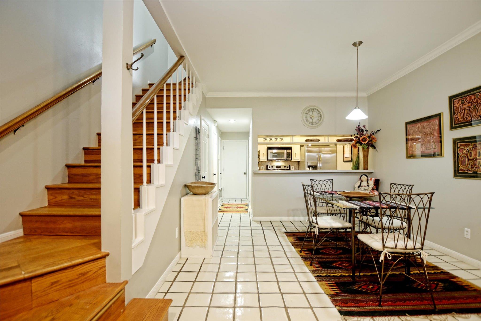 641 W 31st 1/2 St, Austin, TX 78705