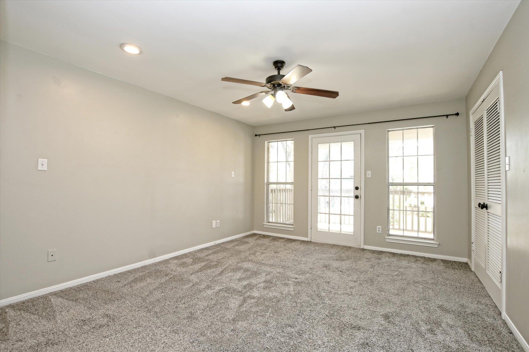 641 W 31st 1/2 St, Austin, TX 78705