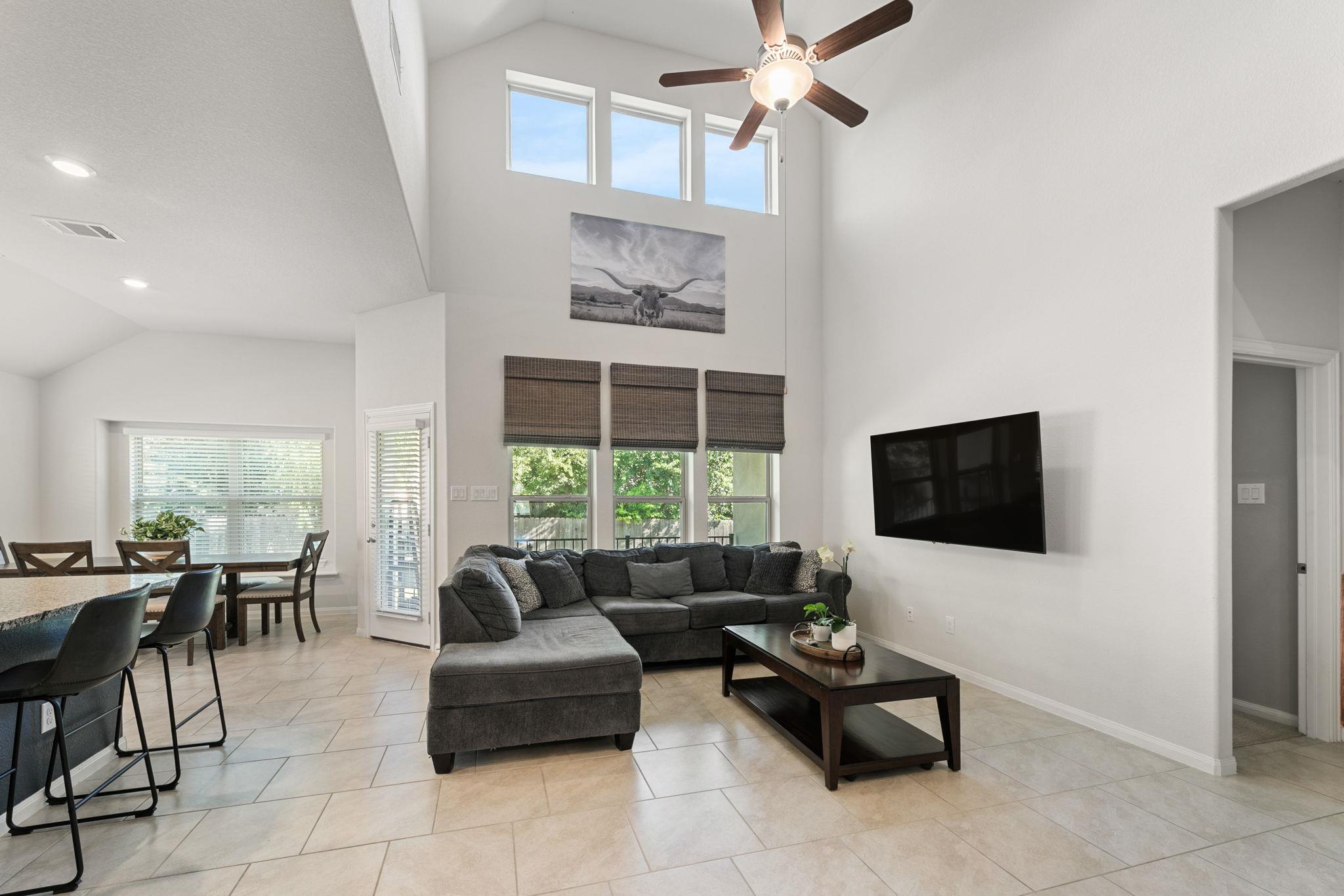 2233 Sauterne Dr, Leander, TX 78641