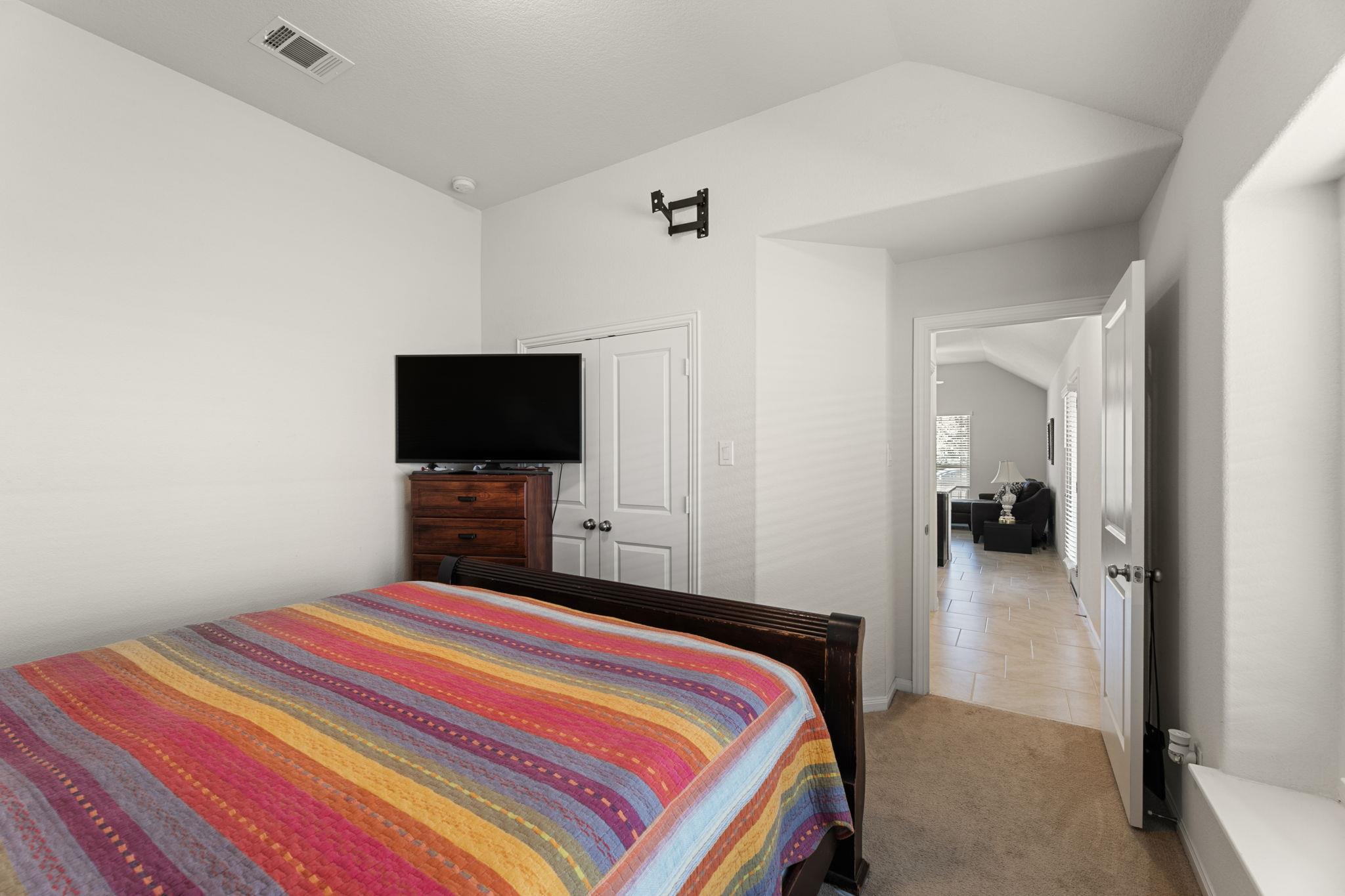 2233 Sauterne Dr, Leander, TX 78641