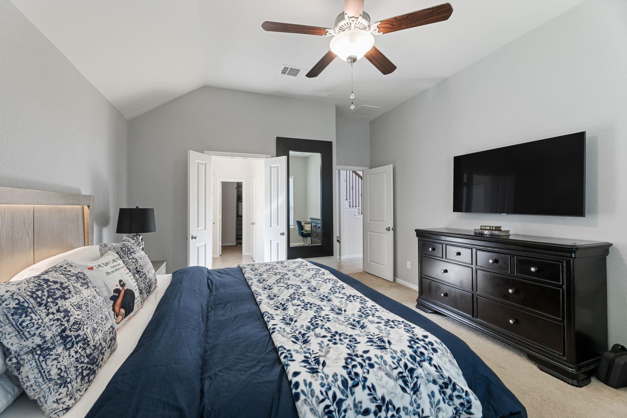 2233 Sauterne Dr, Leander, TX 78641